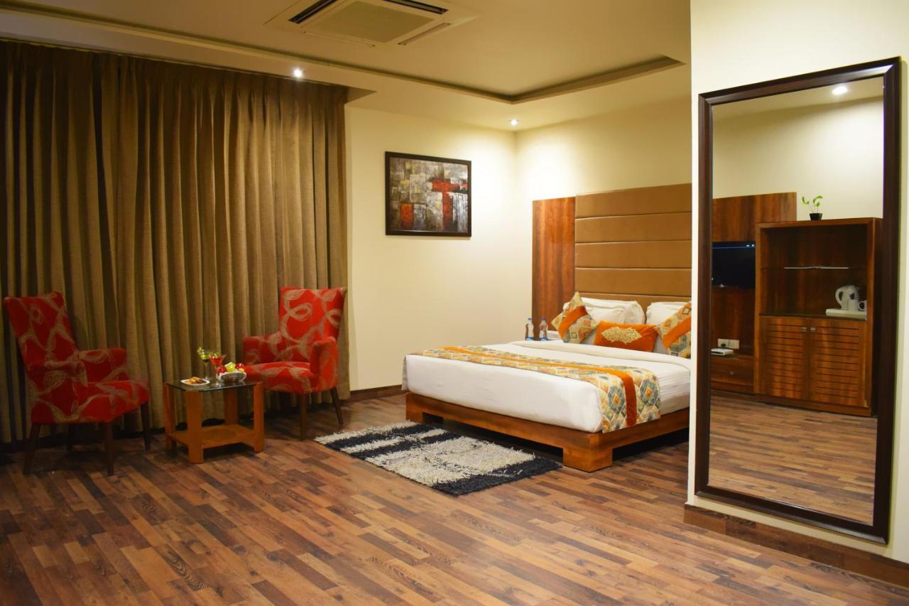 One Earth Avaas Hotel Amritsar Exterior photo