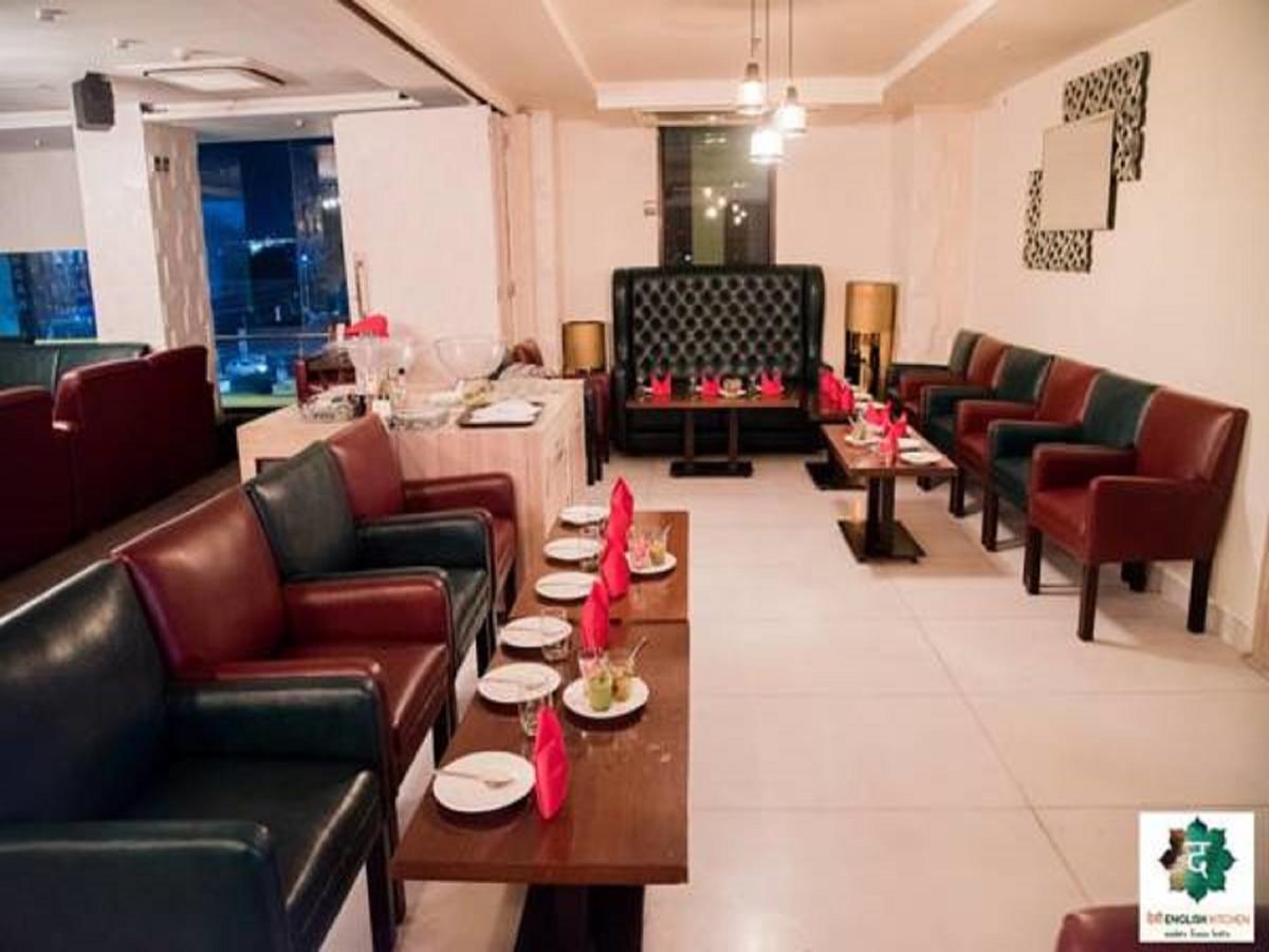 One Earth Avaas Hotel Amritsar Exterior photo